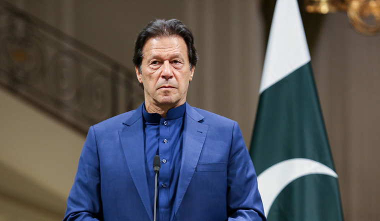 Pakistani Pm Imran Khan says rich countries did not help in Corona pandemic