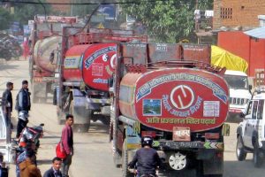 Organizations to Stop Sell of Gas & Petrol if Commission Not Increased