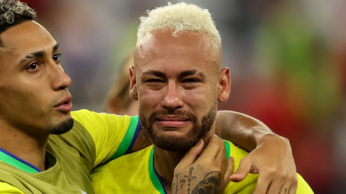 Neymar Cries & Heart Broken After Brazil is Out of Football World Cup