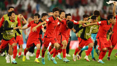 Korea Wins Against Portugal & Enters Knockout of Football World Cup