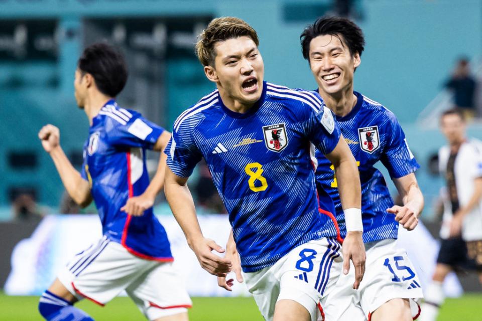 Japan Enters Knockout Stage Beating Spain in Football World Cup